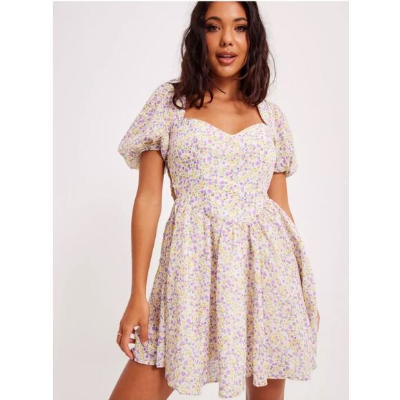 Bardot Revolve Marlie Sweetheart Neck Puff Sleeve Floral Mini Dress Medium - Picture 5 of 13